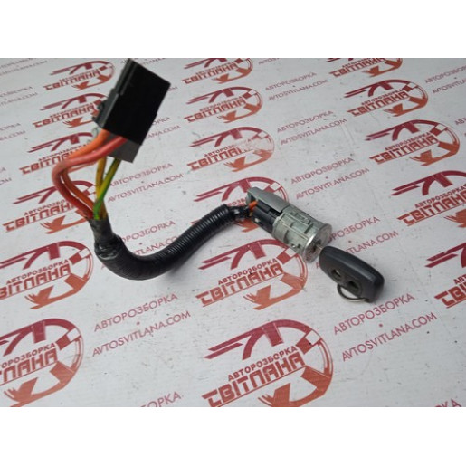 Замок запалювання Opel Vivaro 2007-2014 93196549
